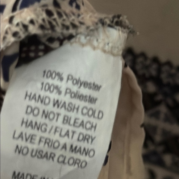 Hug Women's Cream and Black Patterned Top - Picture 6 of 7